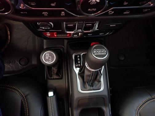 2025 Jeep Wrangler Rubicon 392