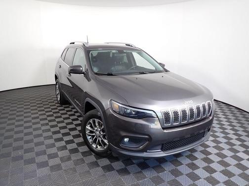 Granite Crystal Clearcoat Metallic 2019 Jeep Cherokee Latitude Plus