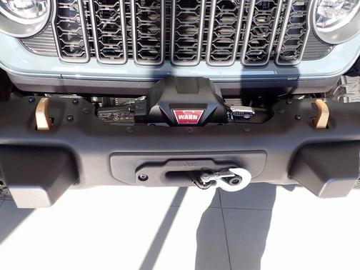 2025 Jeep Wrangler Rubicon 392