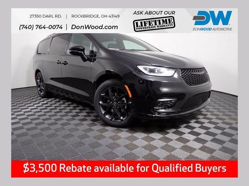 2026 Chrysler Pacifica Select