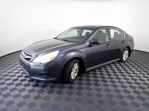 2010 Subaru Legacy 2.5i