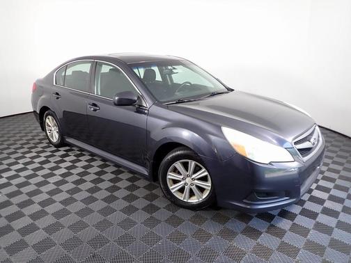 2010 Subaru Legacy 2.5i