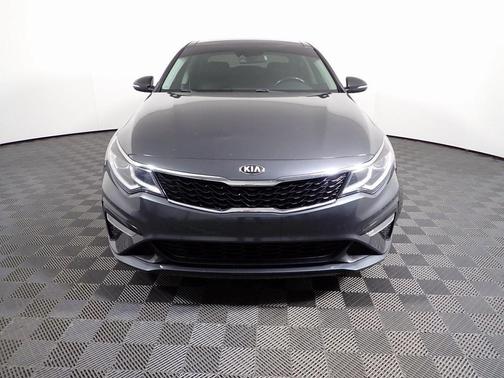 2020 Kia Optima SE