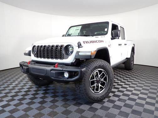 Bright White Clearcoat 2026 Jeep Gladiator Rubicon