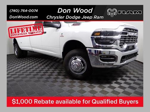 Bright White Clearcoat 2026 RAM 3500 Tradesman
