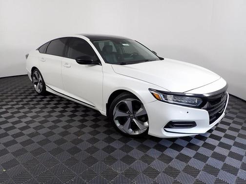 2020 Honda Accord Touring 2.0T