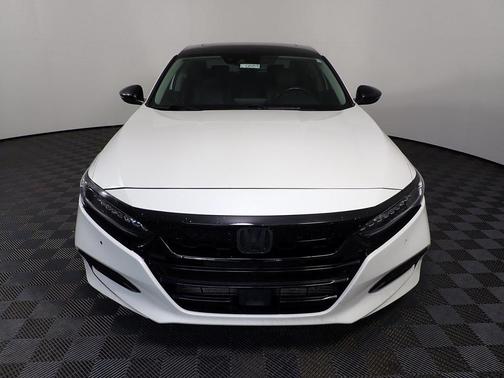 2020 Honda Accord Touring 2.0T