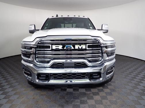 Bright White Clearcoat 2026 RAM 2500 Laramie