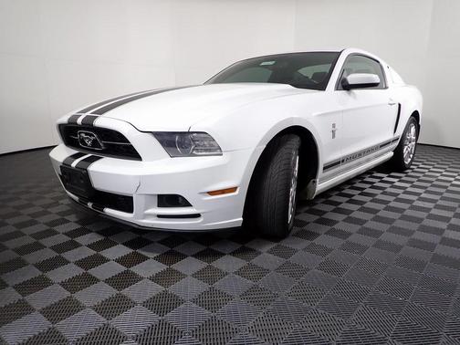 2014 Ford Mustang V6 Premium