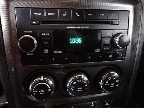 2013 Dodge Challenger SXT