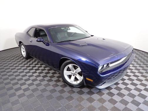 2013 Dodge Challenger SXT