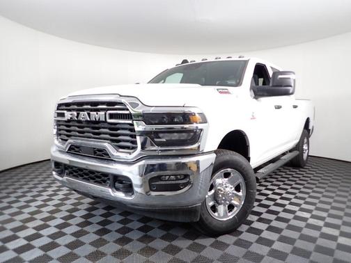 Bright White Clearcoat 2026 RAM 2500 Tradesman