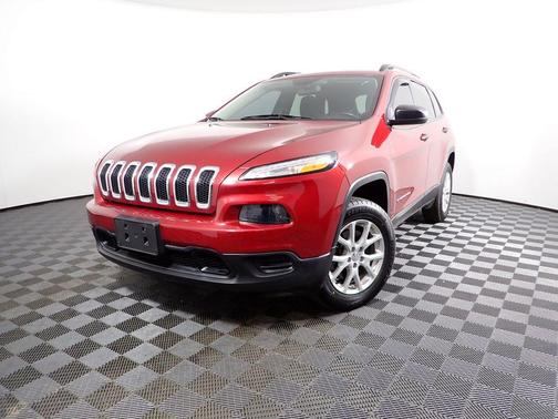 2016 Jeep Cherokee Sport