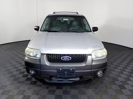 2005 Ford Escape XLT