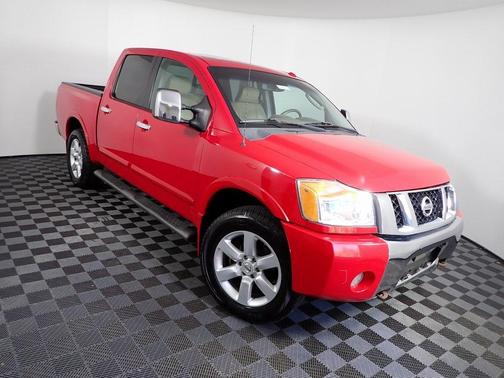 2010 Nissan Titan LE