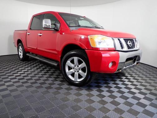 2010 Nissan Titan LE