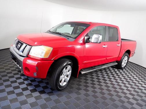 2010 Nissan Titan LE