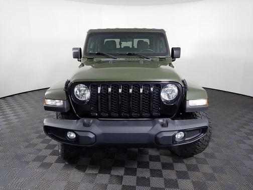 2021 Jeep Gladiator Sport