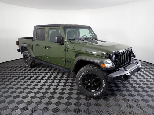 2021 Jeep Gladiator Sport