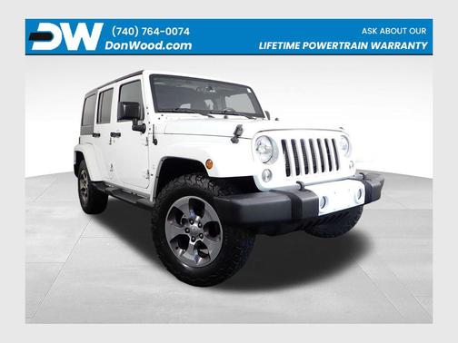 Bright White Clearcoat 2016 Jeep Wrangler Unlimited Sahara