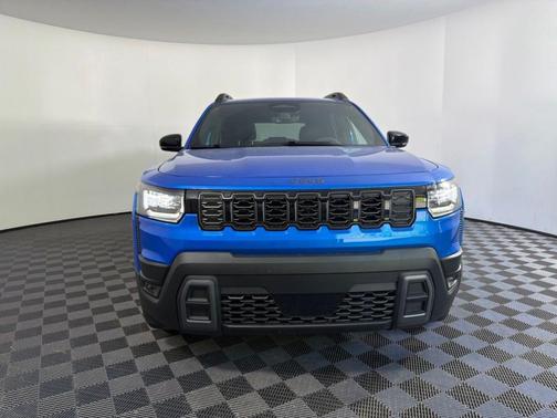 Hydro Blue Pearlcoat 2026 Jeep Cherokee Limited