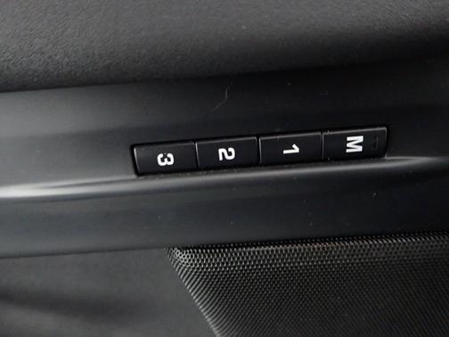 2022 Land Rover Range Rover Evoque SE