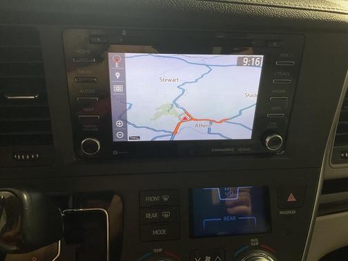 2019 Toyota Sienna XLE Premium