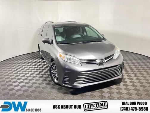 2019 Toyota Sienna XLE Premium