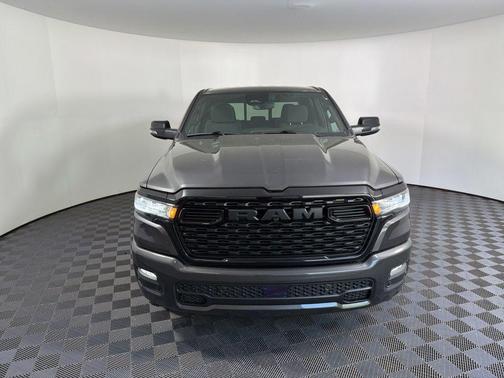 Granite Crystal Clearcoat Metallic 2026 RAM 1500 Big Horn/Lone Star