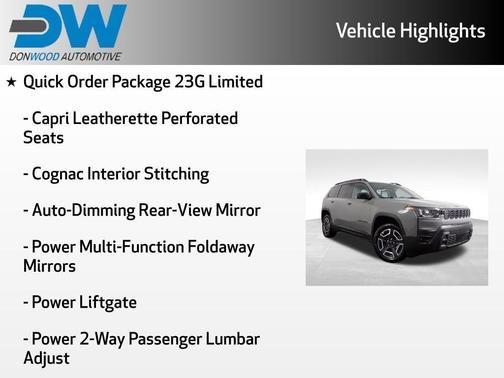 Sting Gray Clearcoat 2026 Jeep Cherokee Laredo