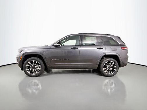 2025 Jeep Grand Cherokee Overland