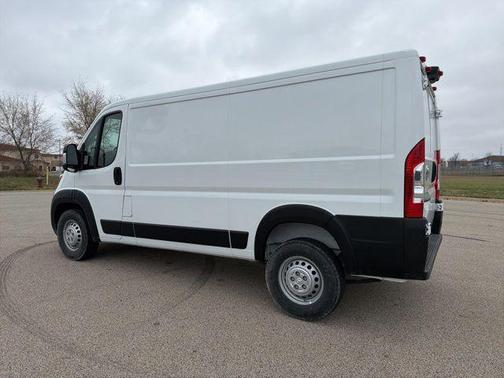 2025 RAM ProMaster 1500 Low Roof