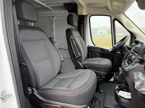 2025 RAM ProMaster 1500 Low Roof