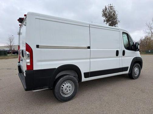 2025 RAM ProMaster 1500 Low Roof