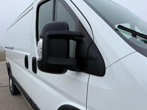 2025 RAM ProMaster 1500 Low Roof