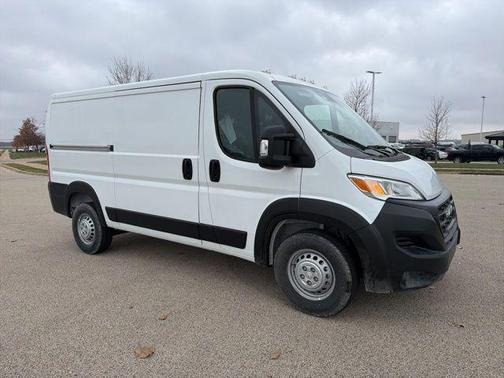 2025 RAM ProMaster 1500 Low Roof