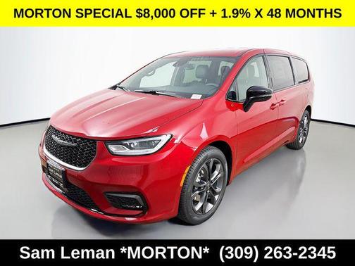 Red Hot Pearlcoat 2026 Chrysler Pacifica L