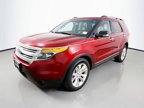 Ruby Red Metallic Tinted Clearcoat 2015 Ford Explorer XLT