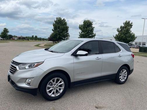 Silver Ice Metallic 2021 Chevrolet Equinox 1LT