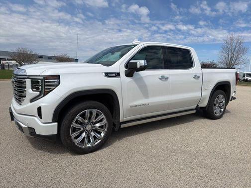 White Frost Tricoat 2025 GMC Sierra 1500 Denali