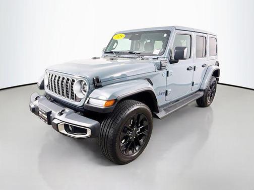 Anvil Clearcoat 2025 Jeep Wrangler 4xe Sahara