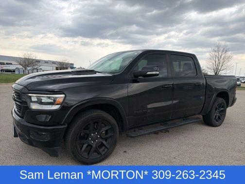 Diamond Black Crystal Pearlcoat 2020 RAM 1500 Laramie