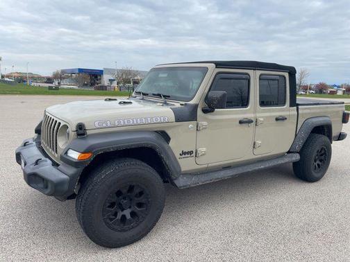 Gobi Clearcoat 2020 Jeep Gladiator Sport