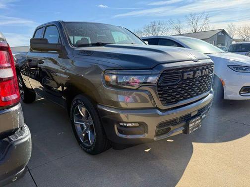 2026 RAM 1500 Express