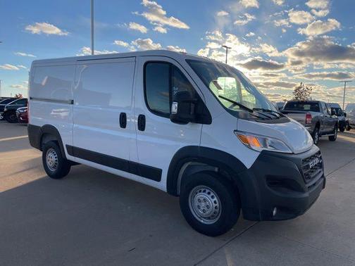 2025 RAM ProMaster 2500 Tradesman