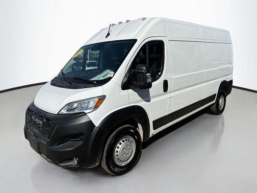 2025 RAM ProMaster 2500 Tradesman