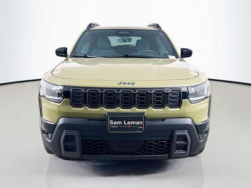 '41 2026 Jeep Cherokee Laredo