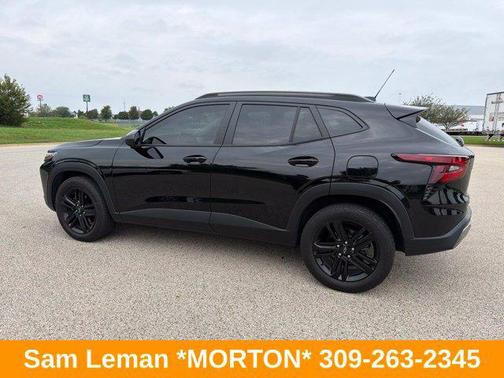 Mosaic Black Metallic 2024 Chevrolet Trax ACTIV