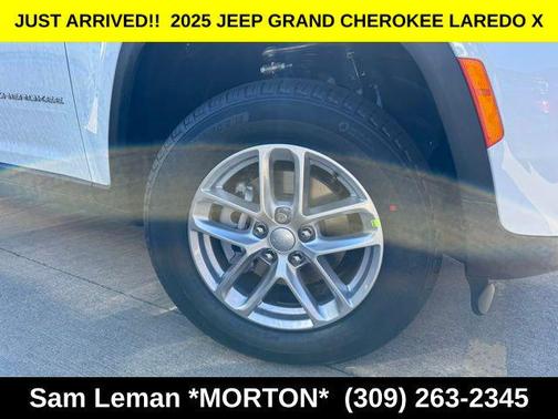 2025 Jeep Grand Cherokee Laredo
