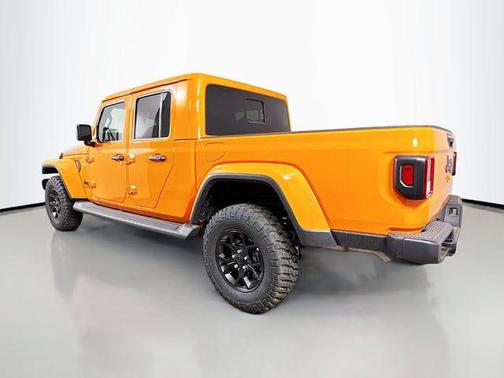 2025 Jeep Gladiator High Tide